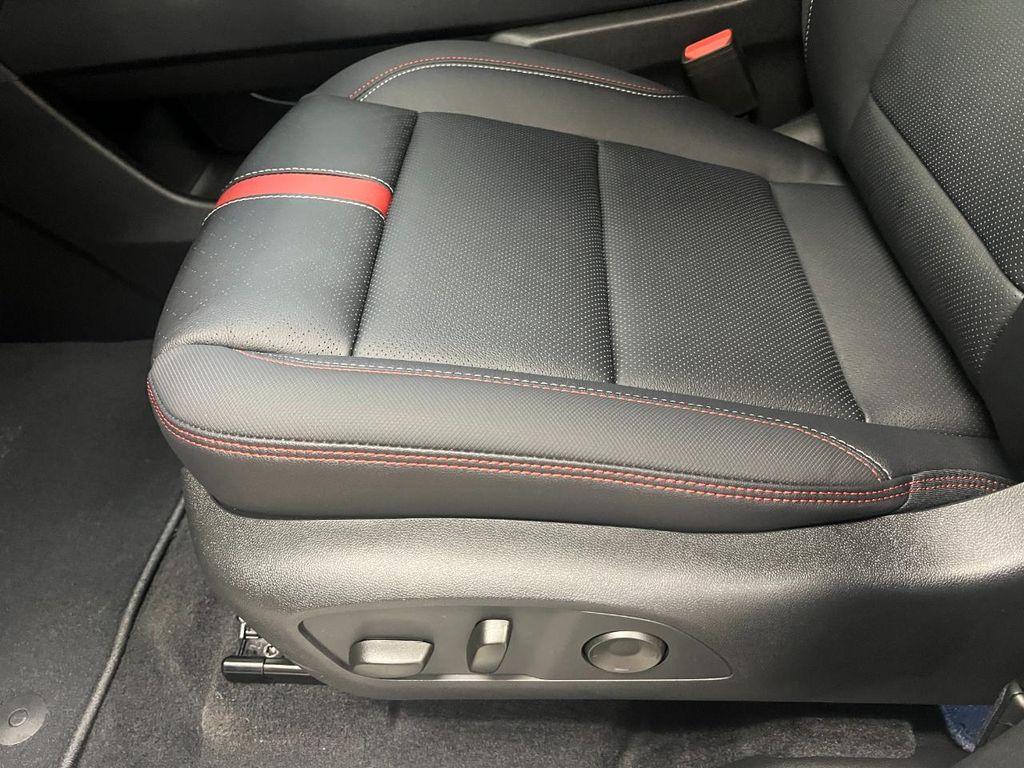 new 2026 Chevrolet Traverse car, priced at $61,830