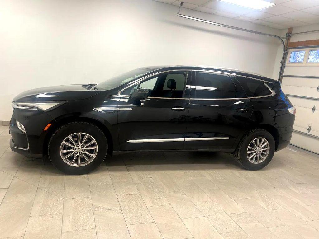 used 2024 Buick Enclave car, priced at $37,000