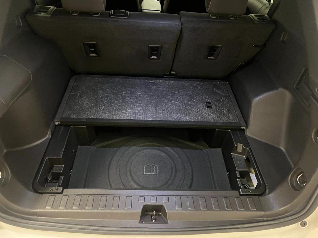 used 2024 Chevrolet Equinox car, priced at $21,600