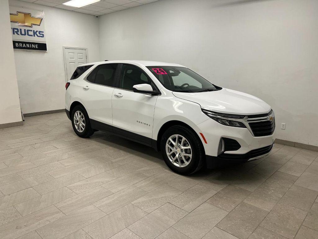 used 2024 Chevrolet Equinox car, priced at $21,600
