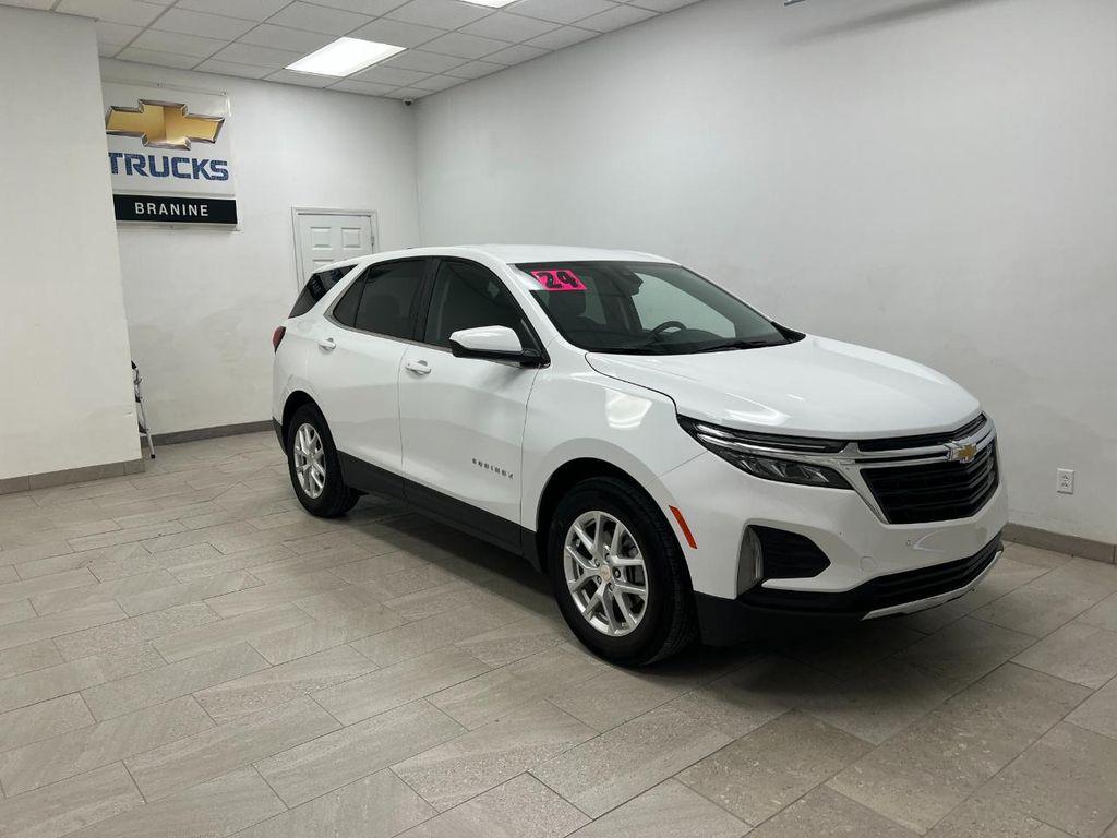 used 2024 Chevrolet Equinox car, priced at $21,600