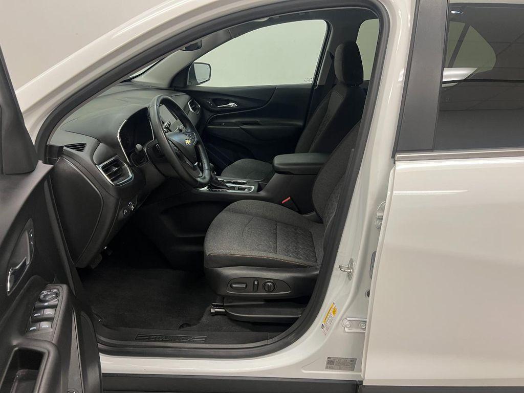 used 2024 Chevrolet Equinox car, priced at $21,600