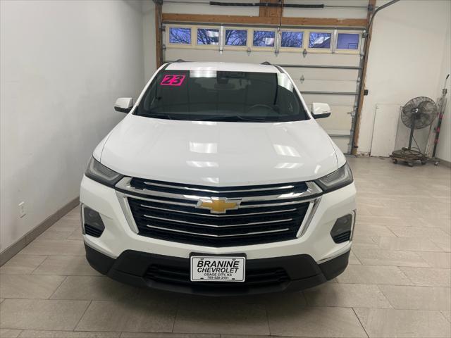 used 2023 Chevrolet Traverse car, priced at $35,500