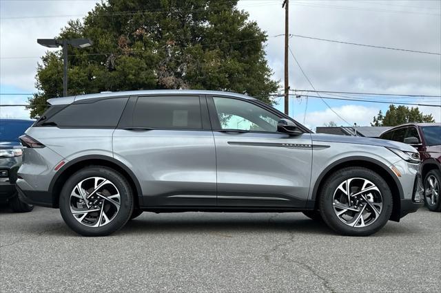 new 2024 Lincoln Nautilus car, priced at $54,260