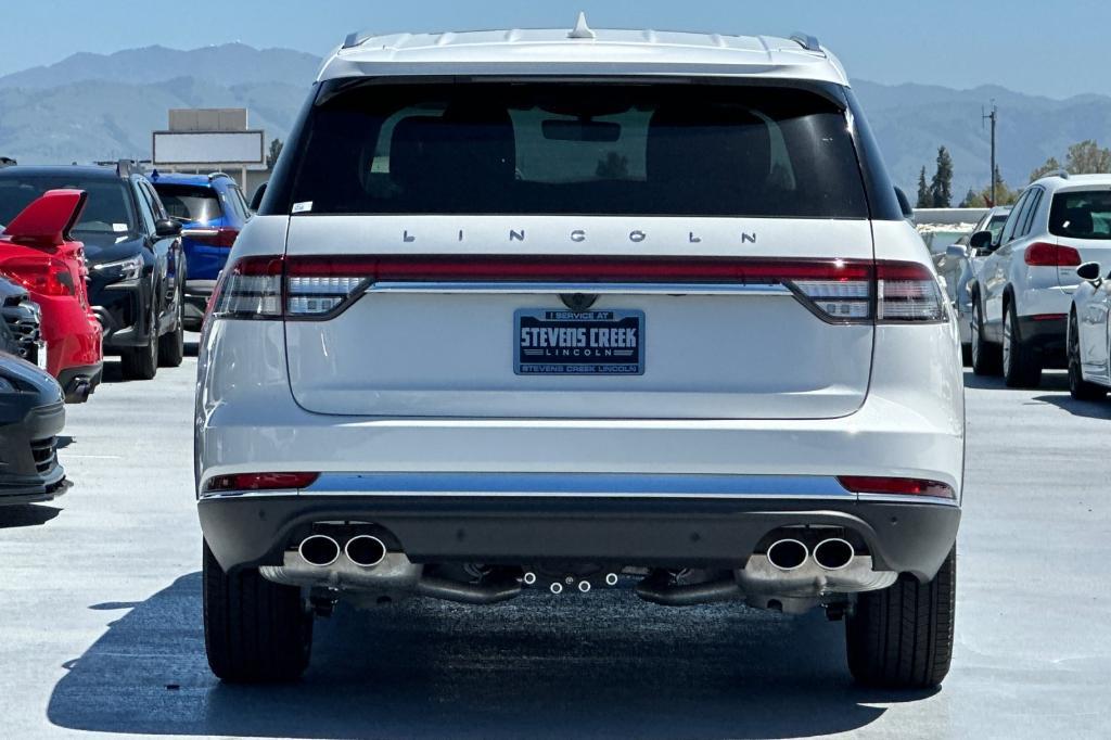 new 2024 Lincoln Aviator car, priced at $60,190