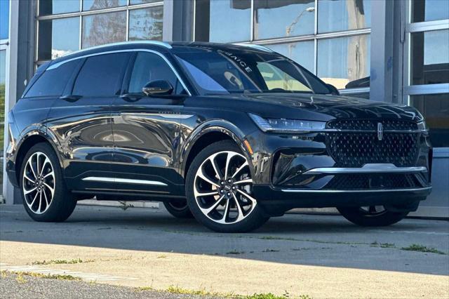 new 2024 Lincoln Nautilus car, priced at $74,360