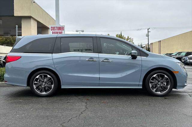 used 2023 Honda Odyssey car, priced at $45,998