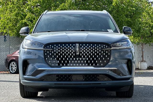 new 2025 Lincoln Aviator car, priced at $90,525