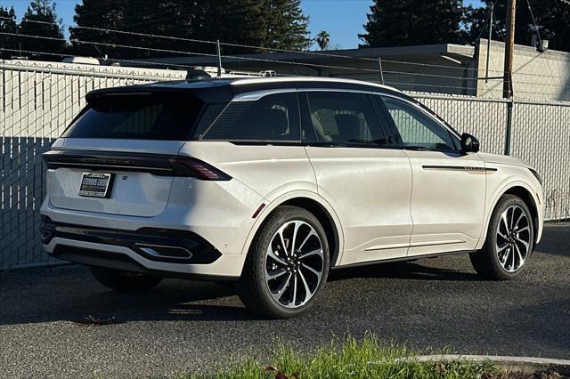 new 2024 Lincoln Nautilus car, priced at $75,110