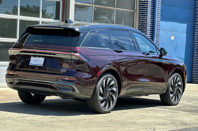 new 2024 Lincoln Nautilus car, priced at $65,670