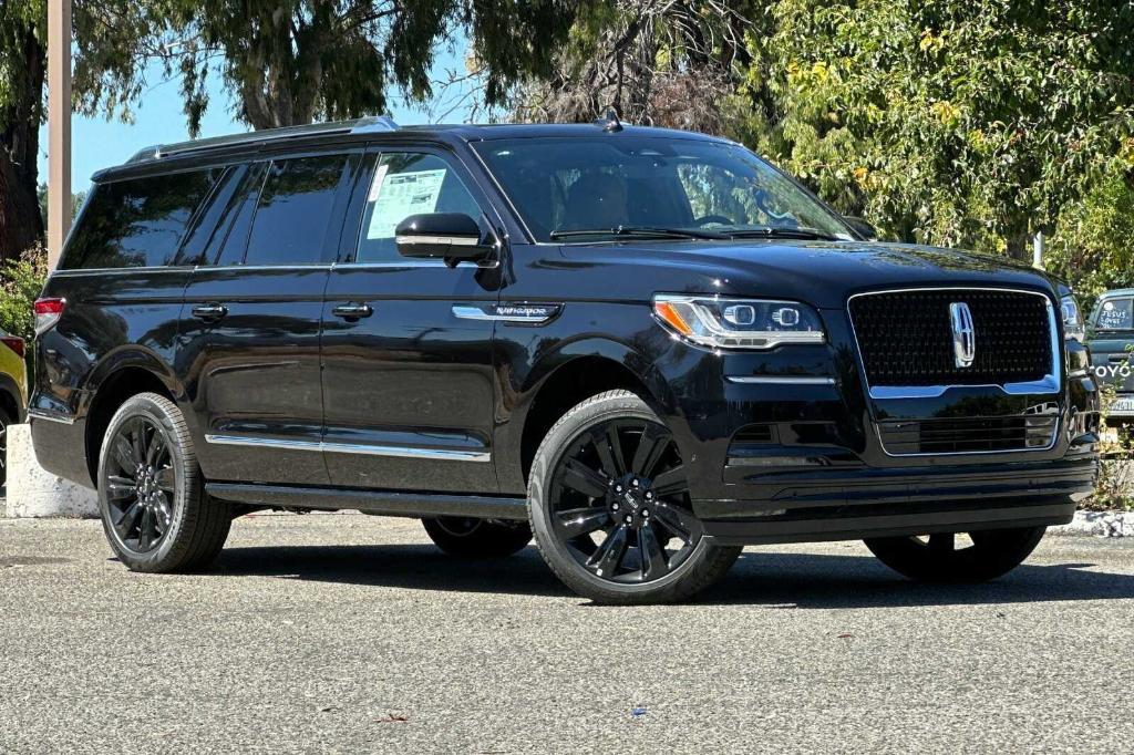 new 2024 Lincoln Navigator car, priced at $111,875