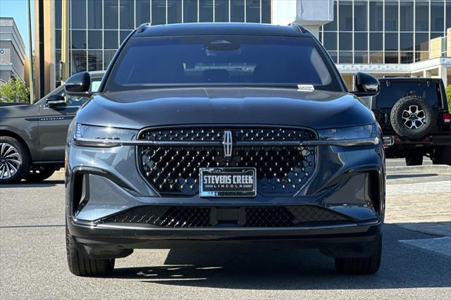 used 2024 Lincoln Nautilus car, priced at $57,888