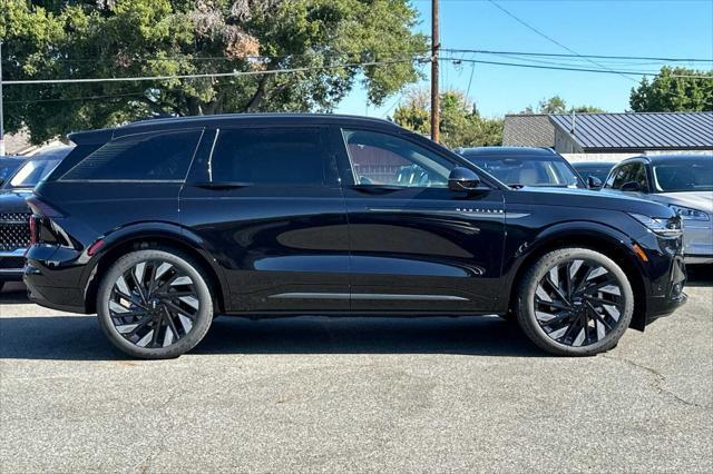 new 2024 Lincoln Nautilus car, priced at $65,220