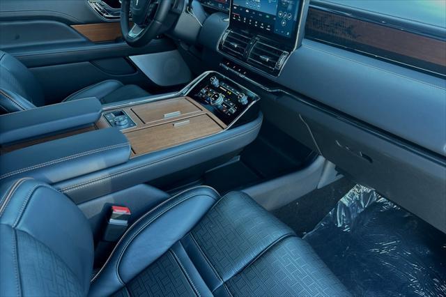 new 2024 Lincoln Navigator car, priced at $116,665