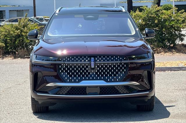 used 2024 Lincoln Nautilus car, priced at $55,888