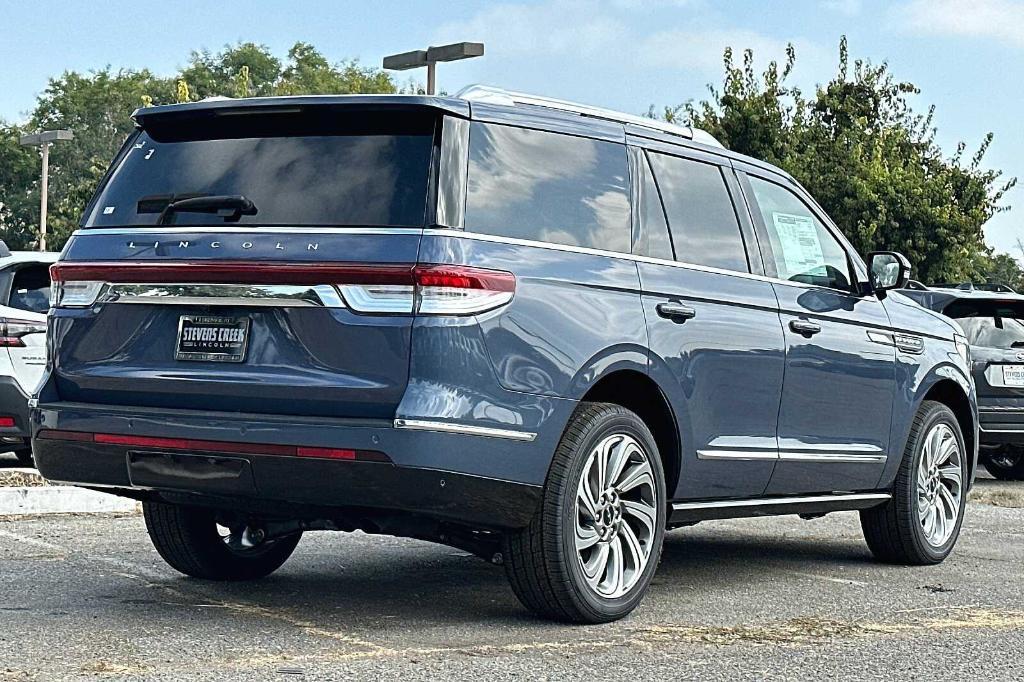 new 2023 Lincoln Navigator car, priced at $95,557