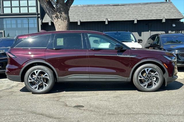 new 2024 Lincoln Nautilus car, priced at $54,260