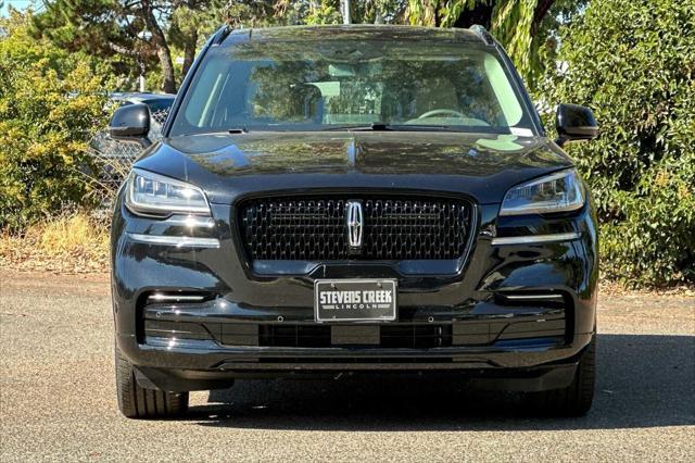 new 2024 Lincoln Aviator car, priced at $72,020