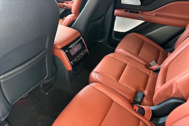 new 2025 Lincoln Aviator car, priced at $83,070