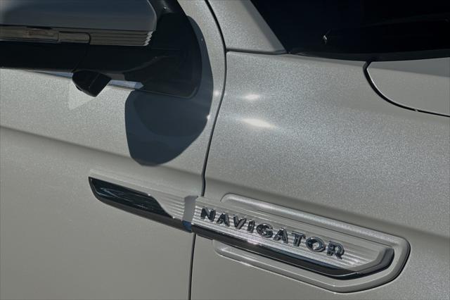 new 2024 Lincoln Navigator car, priced at $109,870