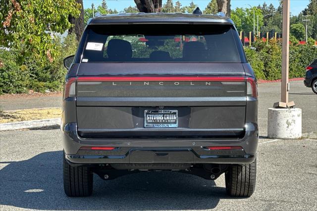 new 2025 Lincoln Navigator car, priced at $106,255
