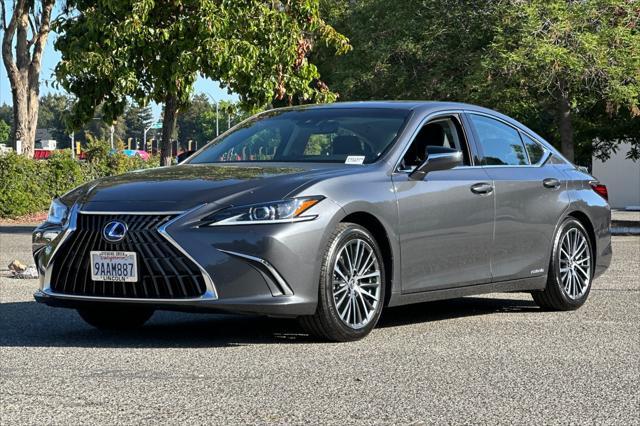 used 2022 Lexus ES 300h car, priced at $37,888