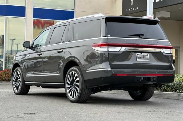 used 2023 Lincoln Navigator car, priced at $88,888