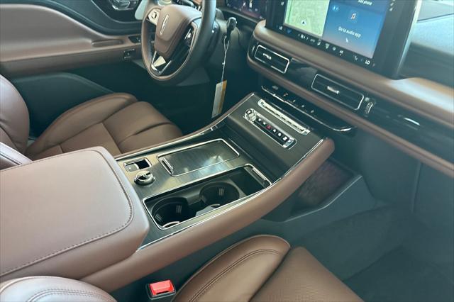 new 2025 Lincoln Aviator car, priced at $81,535