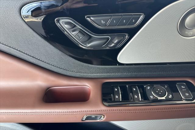 new 2025 Lincoln Aviator car, priced at $81,535