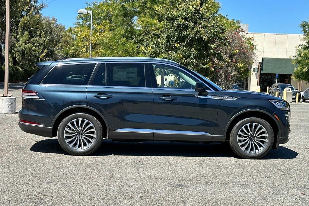 new 2024 Lincoln Aviator car, priced at $61,310