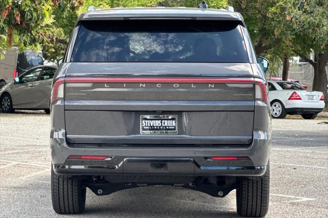 new 2025 Lincoln Navigator car, priced at $123,485