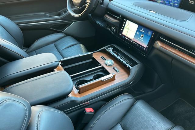 new 2025 Lincoln Navigator car, priced at $123,485