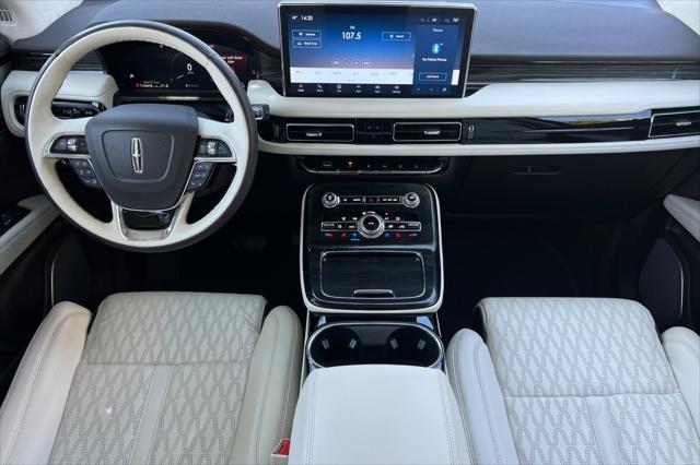 used 2022 Lincoln Nautilus car, priced at $42,888