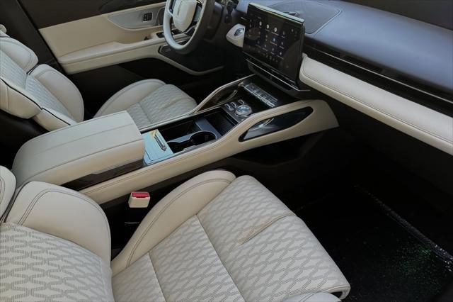 new 2024 Lincoln Nautilus car, priced at $79,595