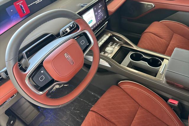 new 2025 Lincoln Nautilus car, priced at $82,690