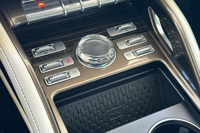 new 2025 Lincoln Nautilus car, priced at $82,790
