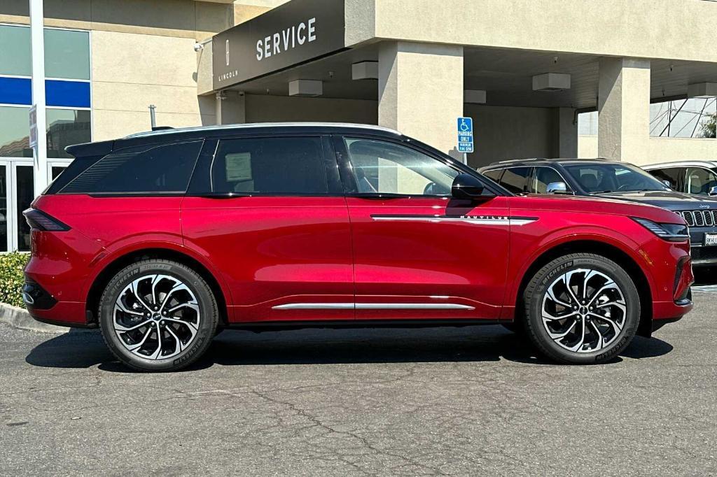 new 2024 Lincoln Nautilus car, priced at $61,370