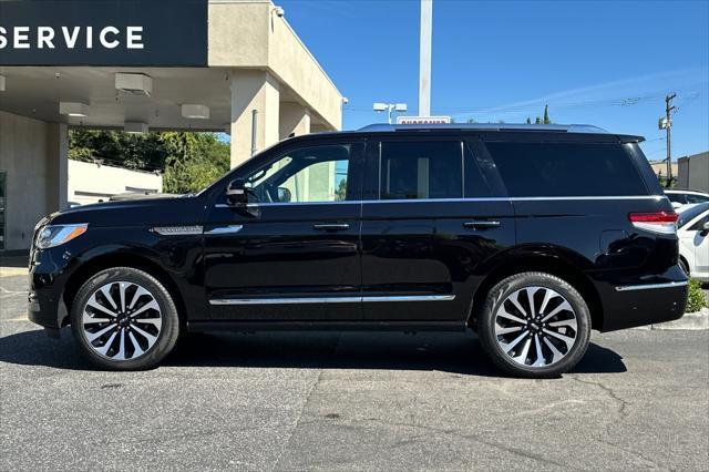 used 2024 Lincoln Navigator car, priced at $89,500