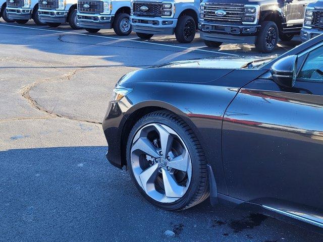 used 2018 Honda Accord car, priced at $25,600