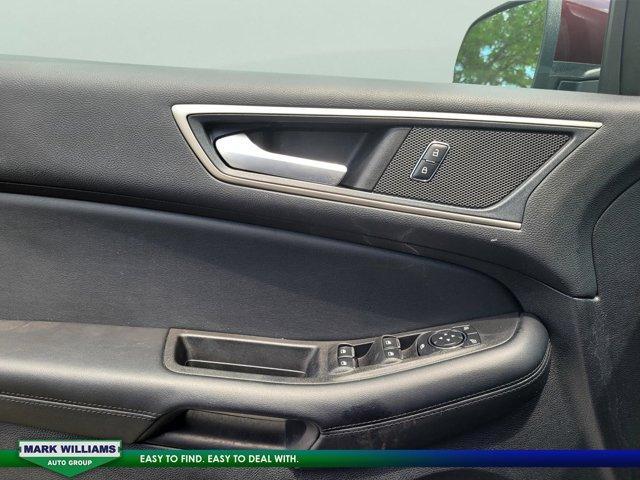 used 2022 Ford Edge car, priced at $28,998