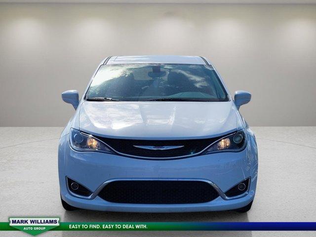 used 2020 Chrysler Pacifica car, priced at $21,198