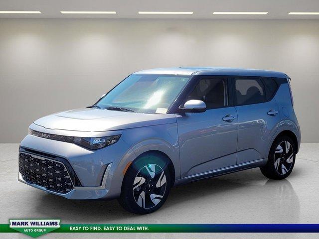 used 2025 Kia Soul car, priced at $22,700