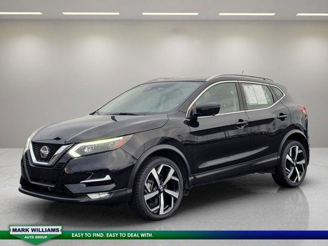 used 2022 Nissan Rogue Sport car, priced at $22,997