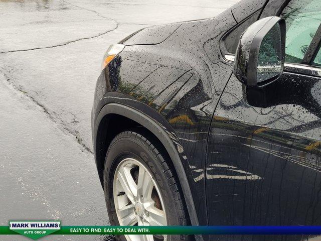 used 2020 Chevrolet Trax car, priced at $15,298