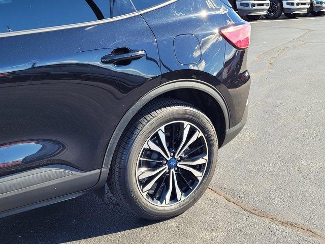 used 2022 Ford Escape car, priced at $21,900