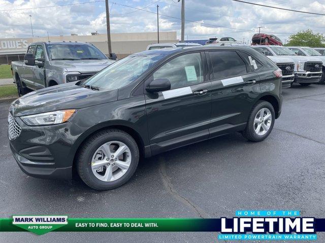 new 2024 Ford Edge car, priced at $35,057