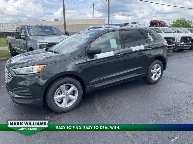 new 2024 Ford Edge car, priced at $34,057