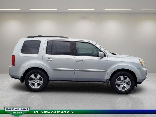 used 2009 Honda Pilot car, priced at $7,495