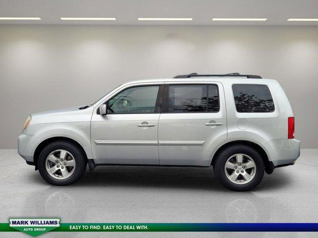 used 2009 Honda Pilot car, priced at $7,495