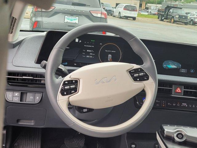 used 2022 Kia EV6 car, priced at $25,498